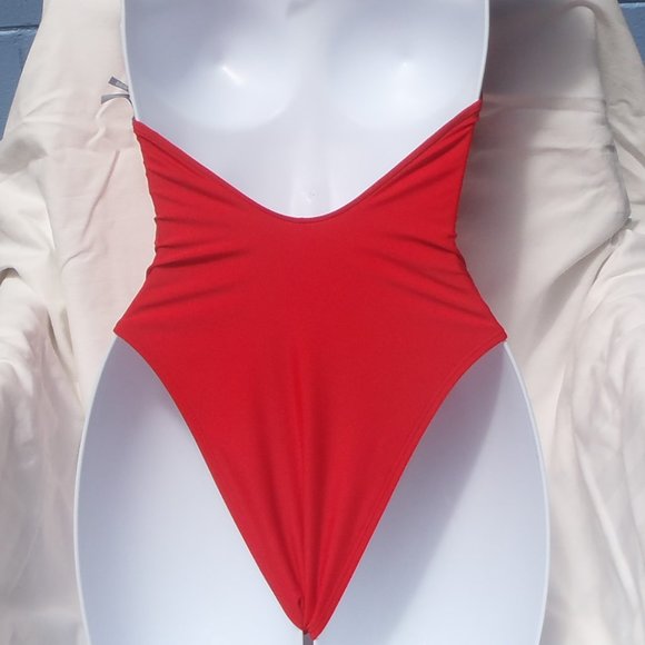 Aerie One Pc. Swimsuit - EUC - Picture 6 of 8